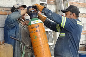 CORTE DE PLACA A LA MEDIDA